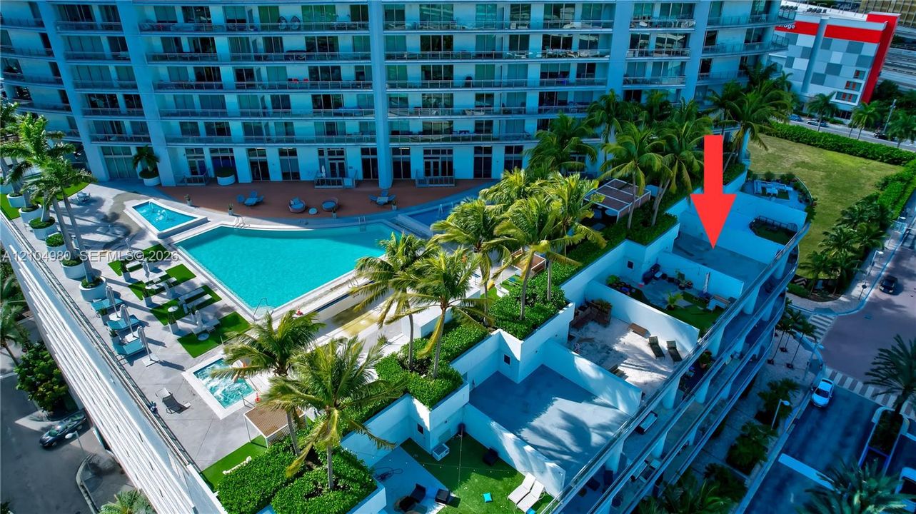 En Venta: $749,000 (2 camas, 2 baños, 1172 Pies cuadrados)