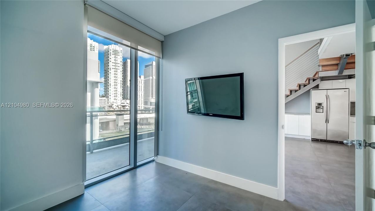 En Venta: $749,000 (2 camas, 2 baños, 1172 Pies cuadrados)