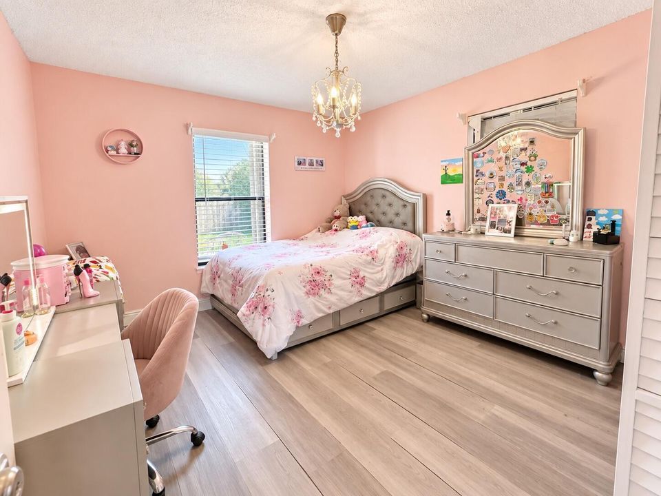Second bedroom