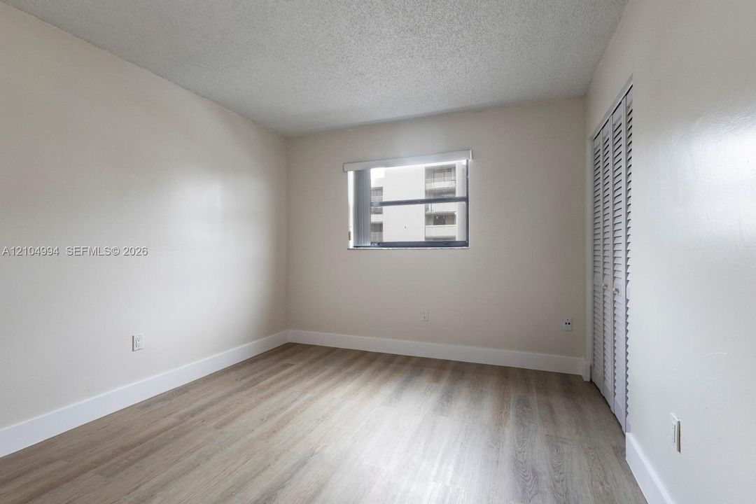 En Renta: $2,400 (2 camas, 2 baños, 870 Pies cuadrados)