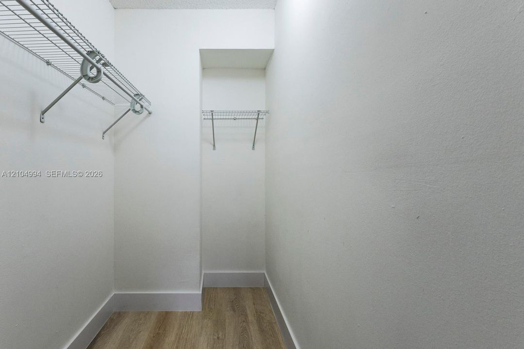 En Renta: $2,400 (2 camas, 2 baños, 870 Pies cuadrados)
