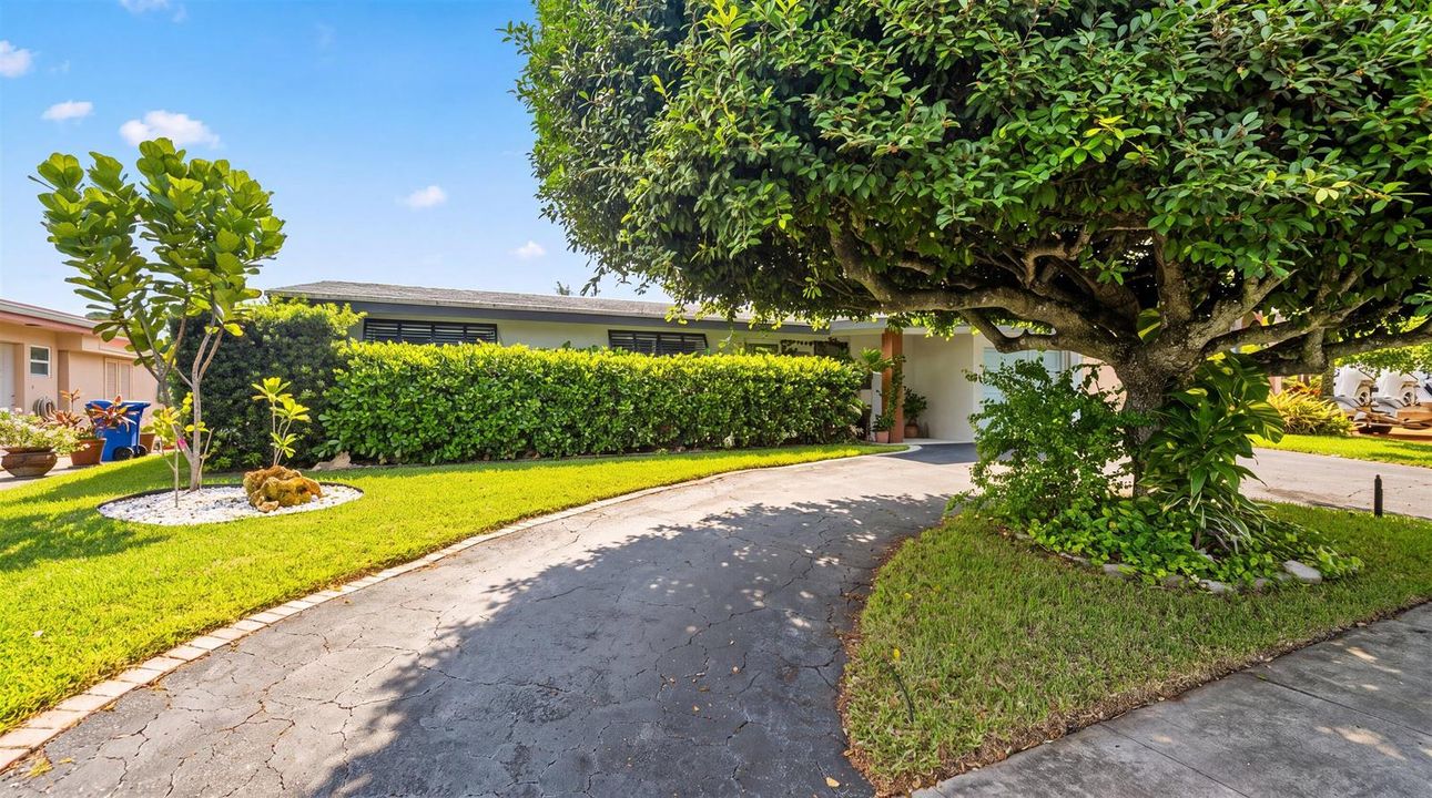 160 SE 9th Street, Pompano