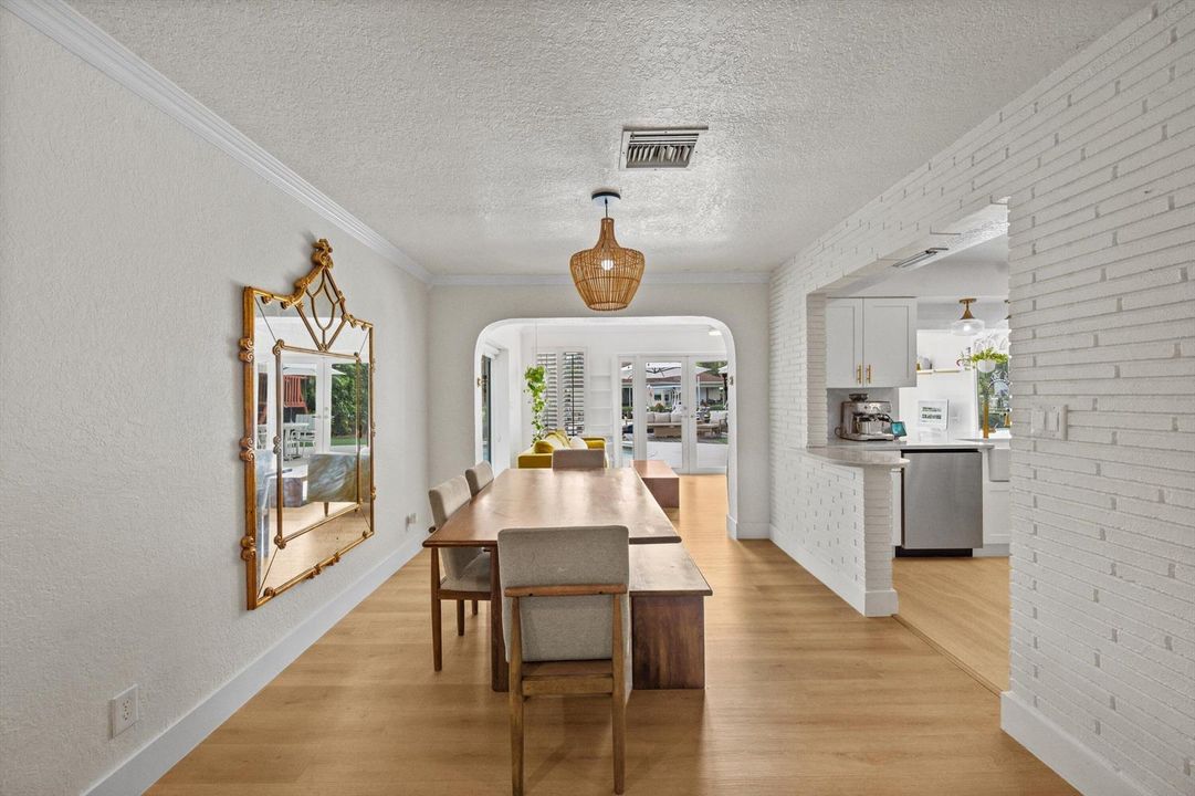 160 SE 9th Street, Pompano