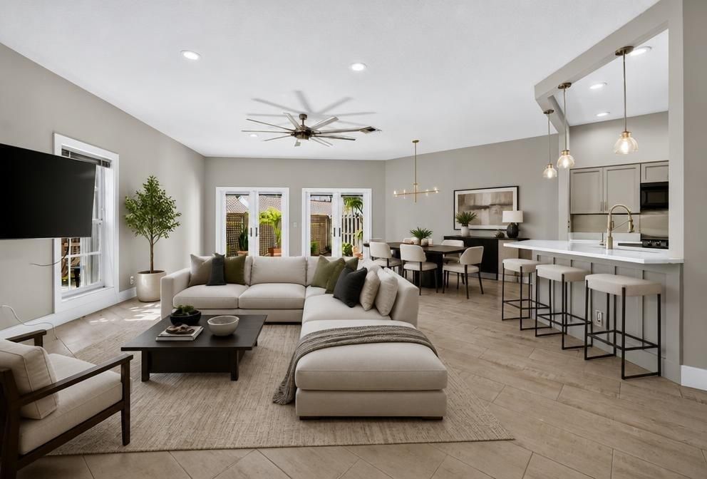 Modern staged living room (3)