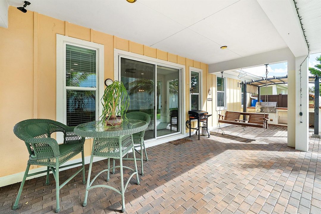 Backpatio
