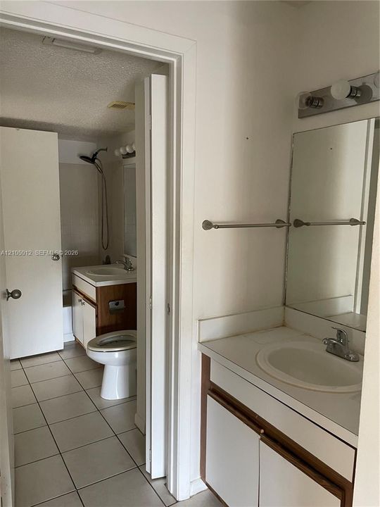En Venta: $219,000 (1 camas, 1 baños, 700 Pies cuadrados)