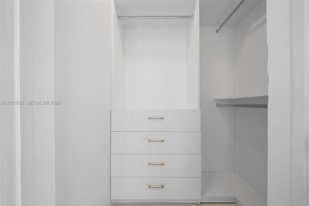 На продажу: $4,950,000 (5 спален, 4 ванн, 4274 Квадратных фут)