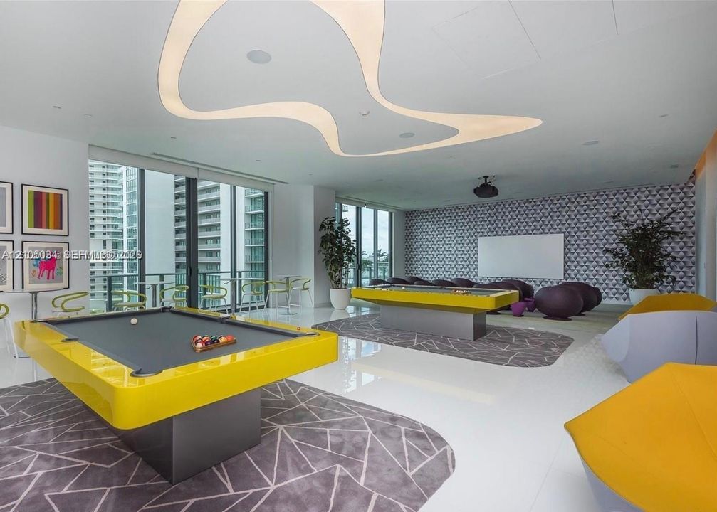 En Venta: $849,000 (3 camas, 2 baños, 1110 Pies cuadrados)