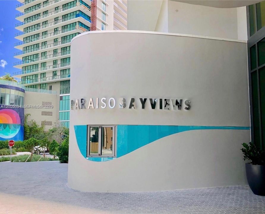 En Venta: $849,000 (3 camas, 2 baños, 1110 Pies cuadrados)