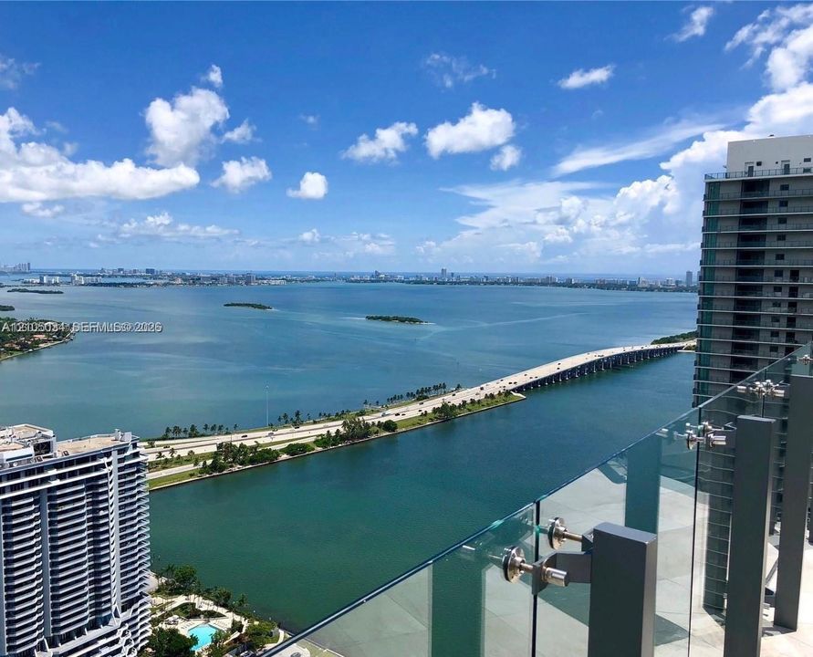 En Venta: $849,000 (3 camas, 2 baños, 1110 Pies cuadrados)