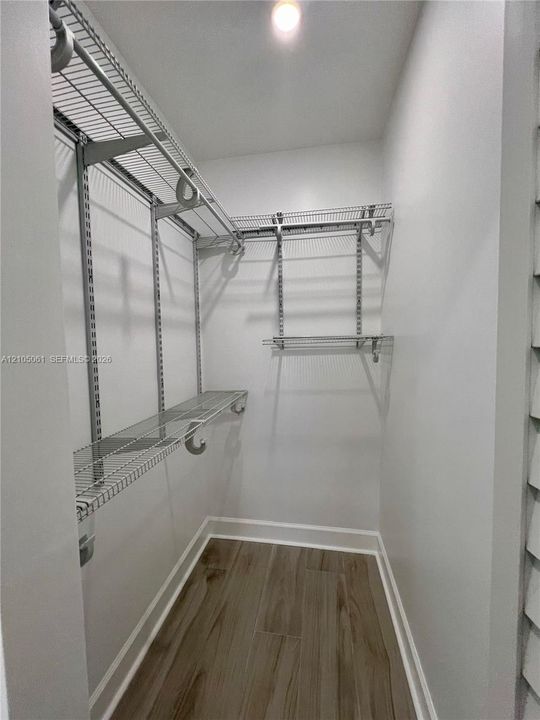 En Renta: $1,600 (0 camas, 1 baños, 420 Pies cuadrados)