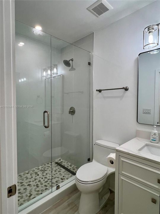 En Renta: $1,600 (0 camas, 1 baños, 420 Pies cuadrados)