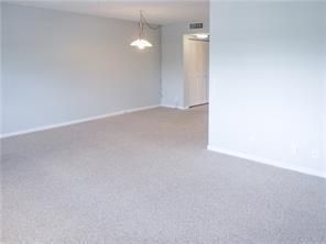 2055 INSLIE D - LIVING-DINING 3