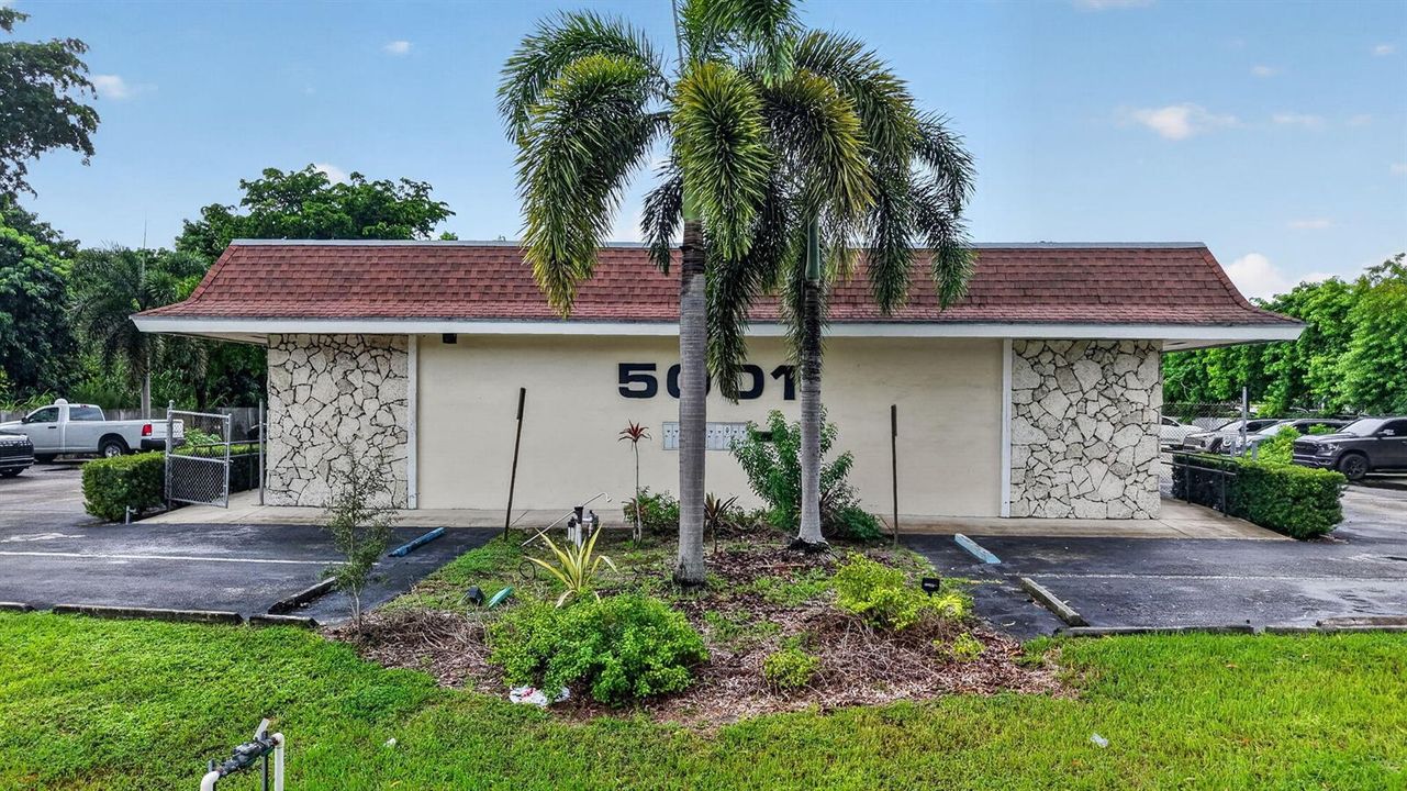 67-web-or-mls-DJI_20260917151928_0006_D