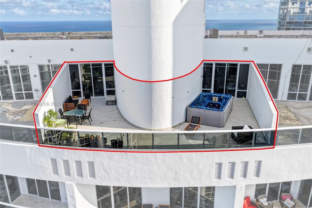 En Venta: $2,925,000 (2 camas, 2 baños, 2208 Pies cuadrados)