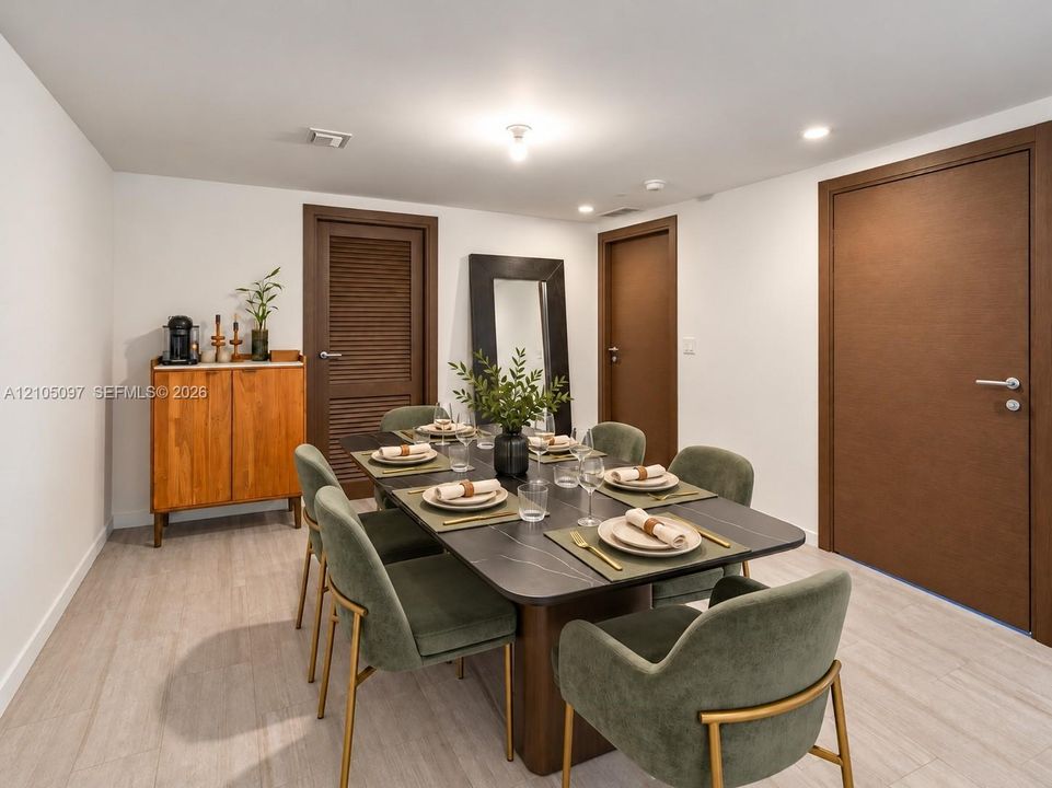 待售: $1,995,000 (3 贝兹, 3 浴室, 1685 平方英尺)
