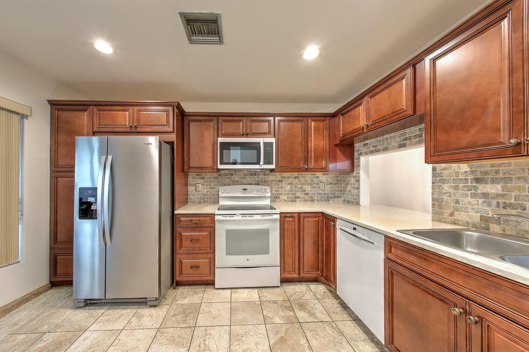 5794 Moss Ct Fort Pierce FL 34982 -12