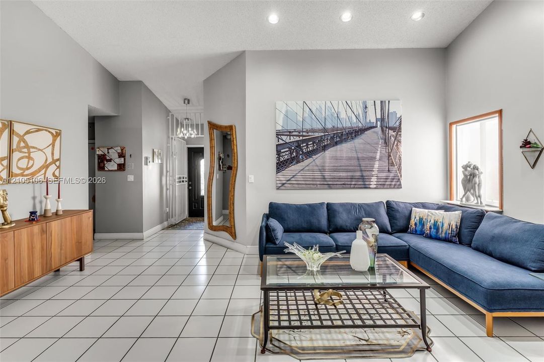 En Venta: $623,730 (3 camas, 2 baños, 1454 Pies cuadrados)