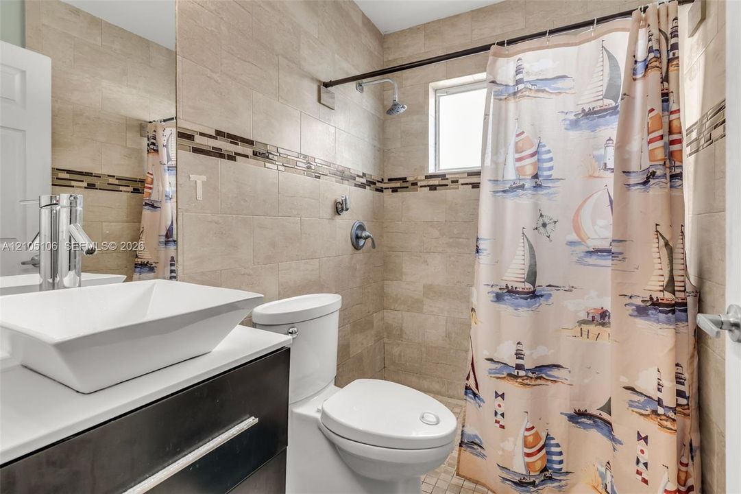 En Venta: $623,730 (3 camas, 2 baños, 1454 Pies cuadrados)
