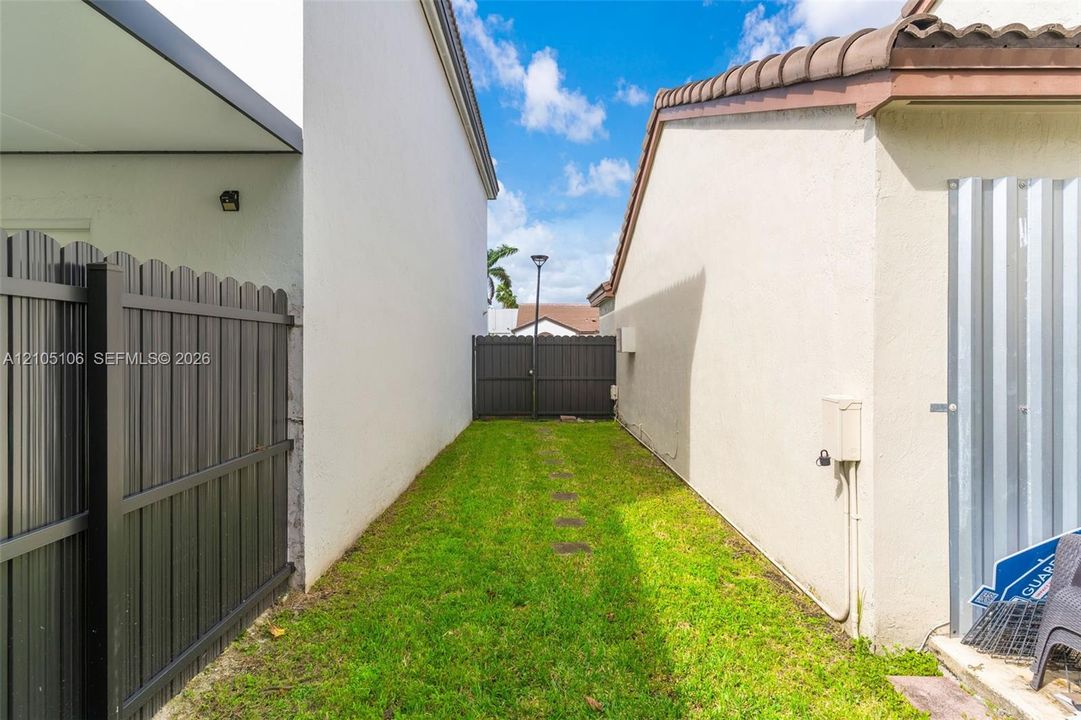 En Venta: $623,730 (3 camas, 2 baños, 1454 Pies cuadrados)