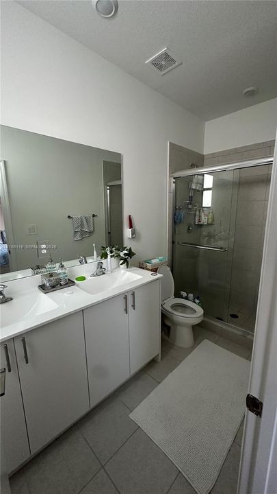 На продажу: $469,000 (3 спален, 3 ванн, 1328 Квадратных фут)