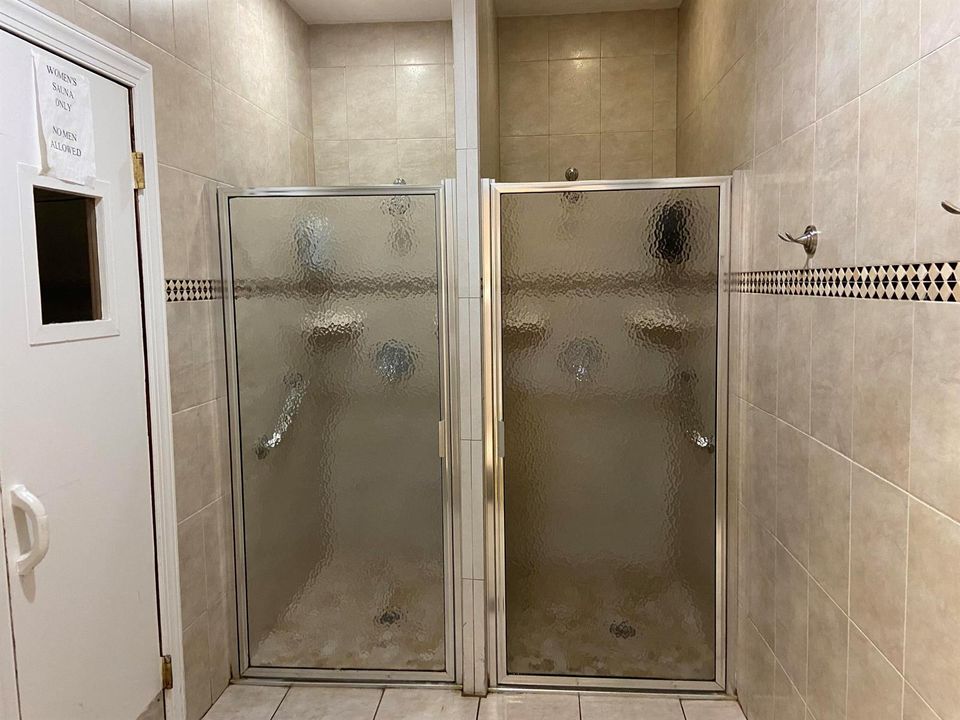 COMMUNTIY SHOWERS