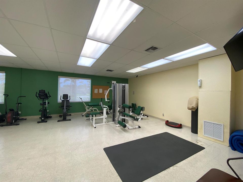 FITNESS CENTER