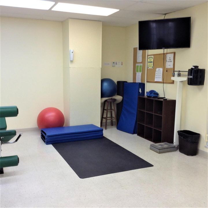 EXERCISE ROOM