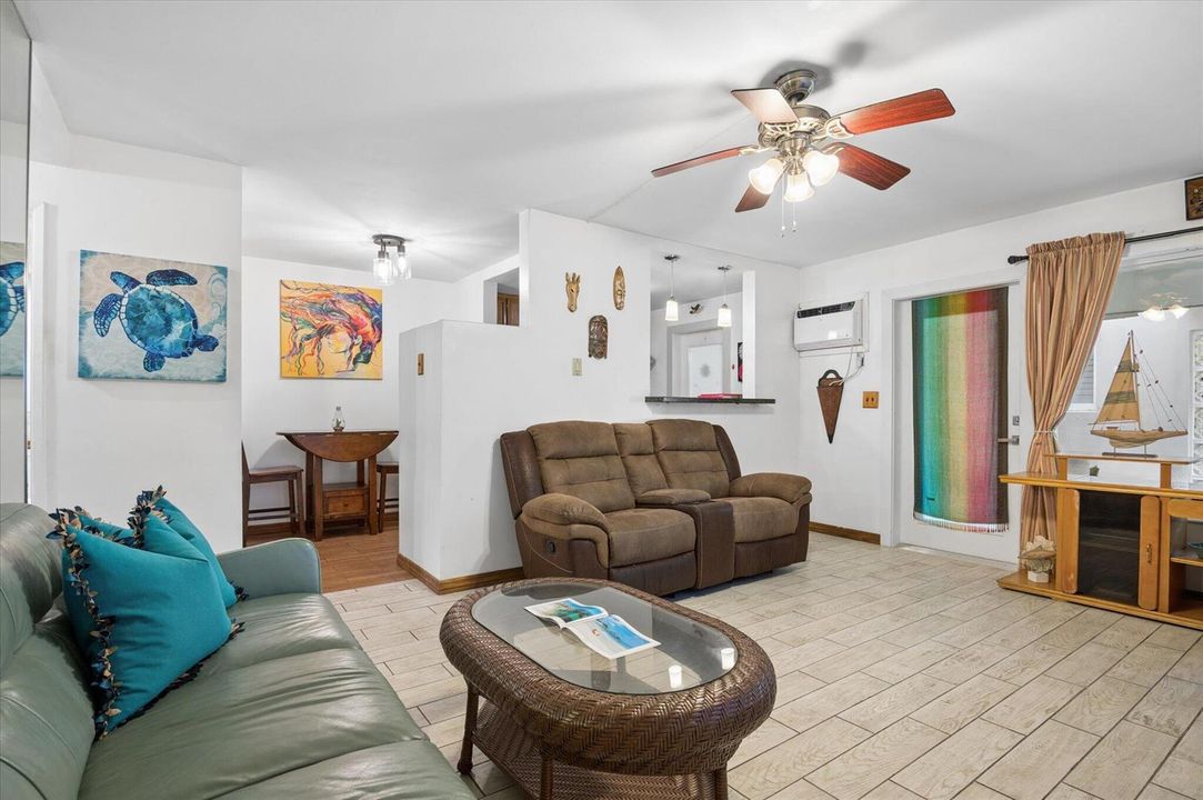 03-Cowan-2501 N Ocean Blvd #8-3
