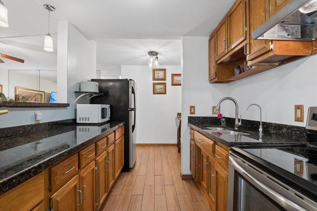 05-Cowan-2501 N Ocean Blvd #8-5