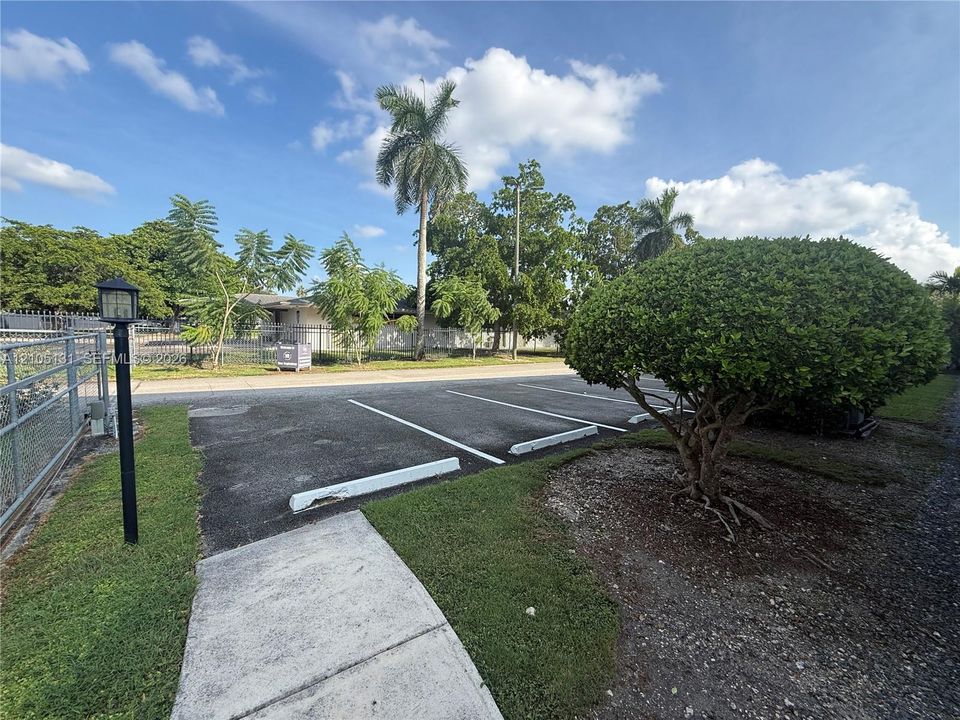 For Rent: $1,250 (0 beds, 0 baths, 0 Square Feet)