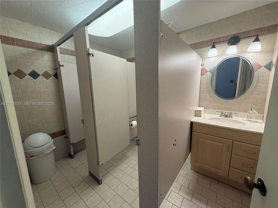 For Rent: $1,250 (0 beds, 0 baths, 0 Square Feet)