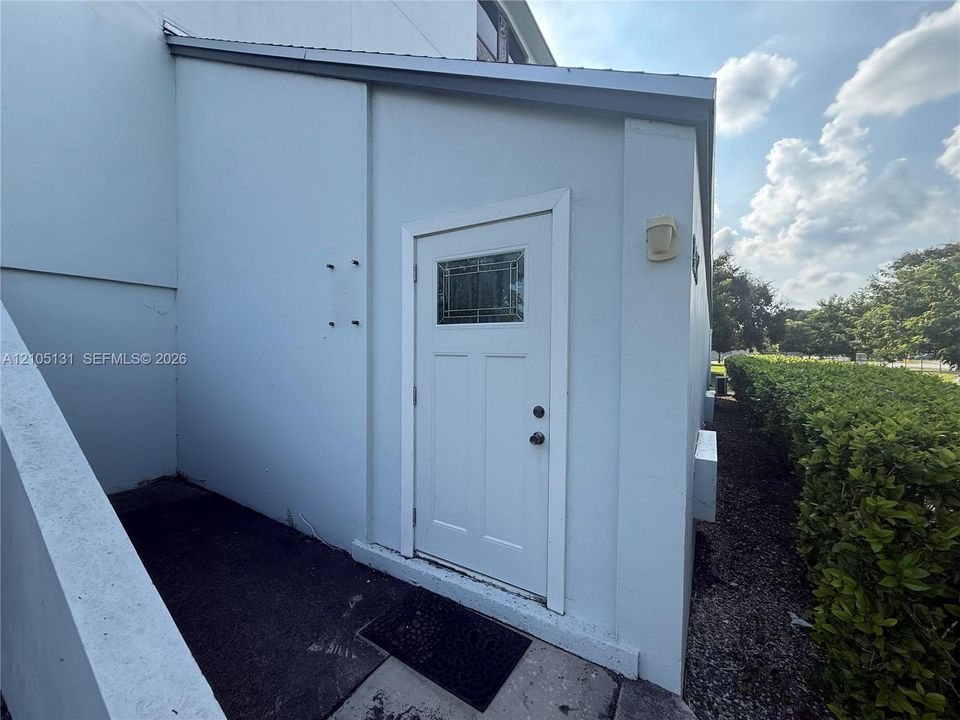 For Rent: $1,250 (0 beds, 0 baths, 0 Square Feet)