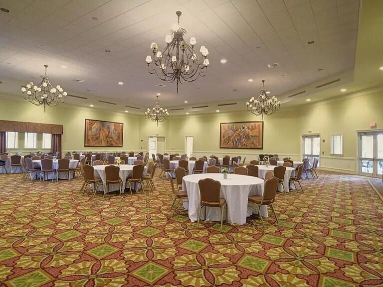 Reardon- clubhouse event room- banquet