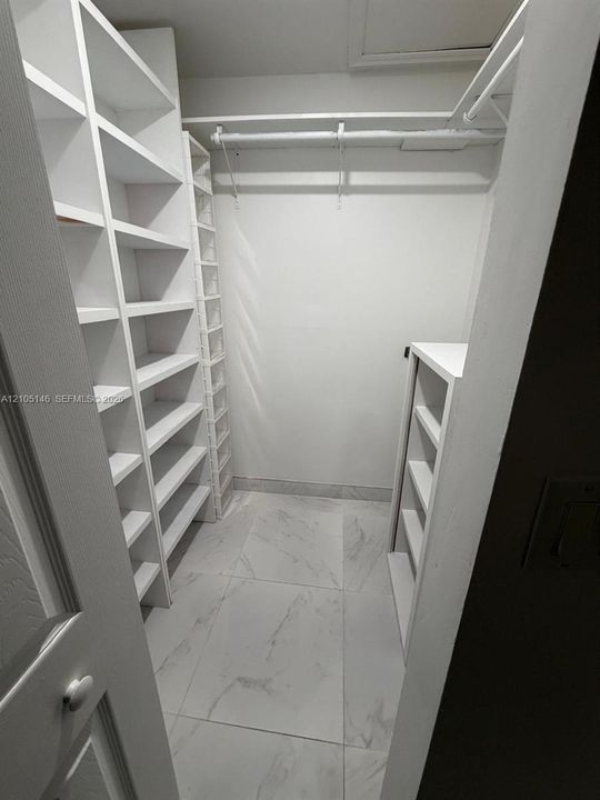 Walk-in closet