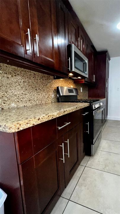 En Renta: $4,000 (4 camas, 2 baños, 2161 Pies cuadrados)