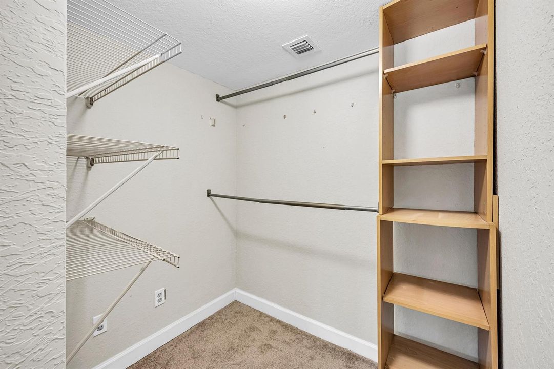151 NE 16TH AVE #369-31