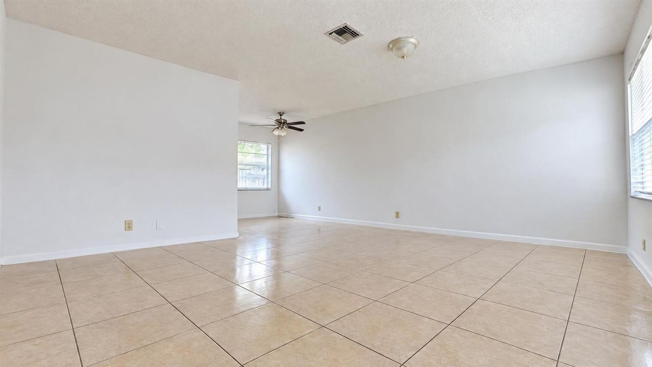 01_3970_Exterior_Front_16x9