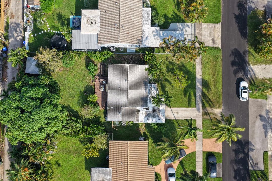 DJI_20261009041309_0310_D
