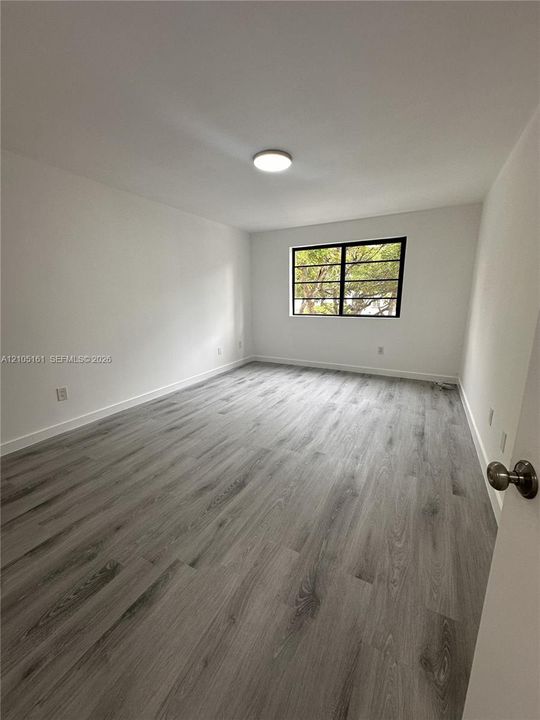 В аренду: $2,200 (1 спален, 1 ванн, 670 Квадратных фут)
