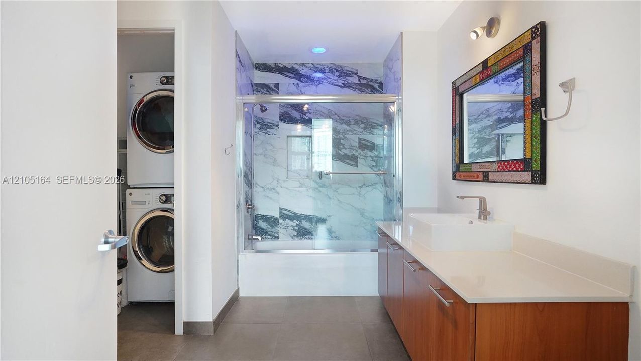 En Venta: $750,000 (2 camas, 2 baños, 1263 Pies cuadrados)