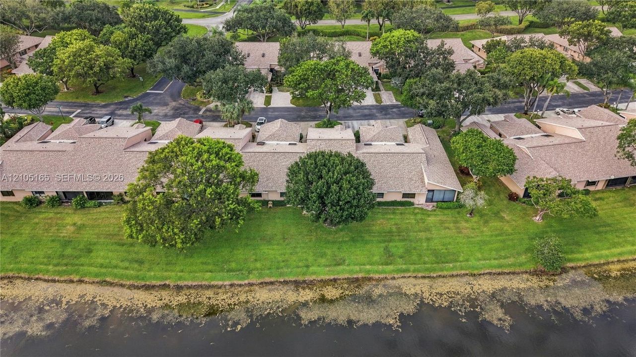 For Sale: $445,000 (2 beds, 2 baths, 1382 Square Feet)