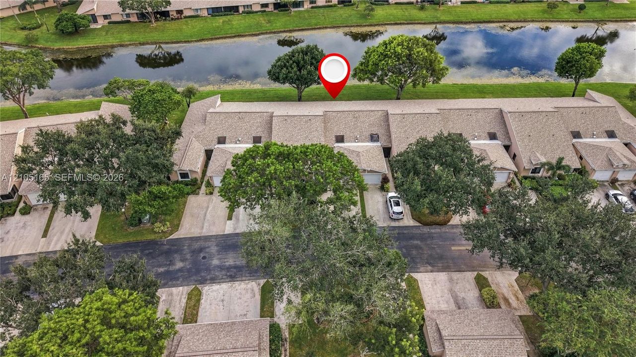 For Sale: $445,000 (2 beds, 2 baths, 1382 Square Feet)