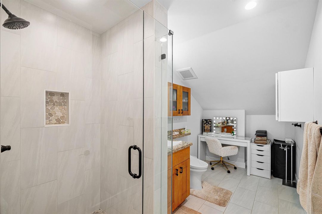 Upstairs Living Bath