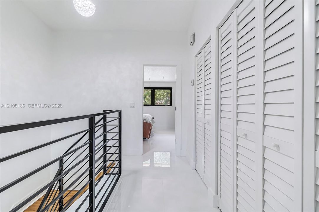 En Venta: $639,000 (2 camas, 2 baños, 1843 Pies cuadrados)