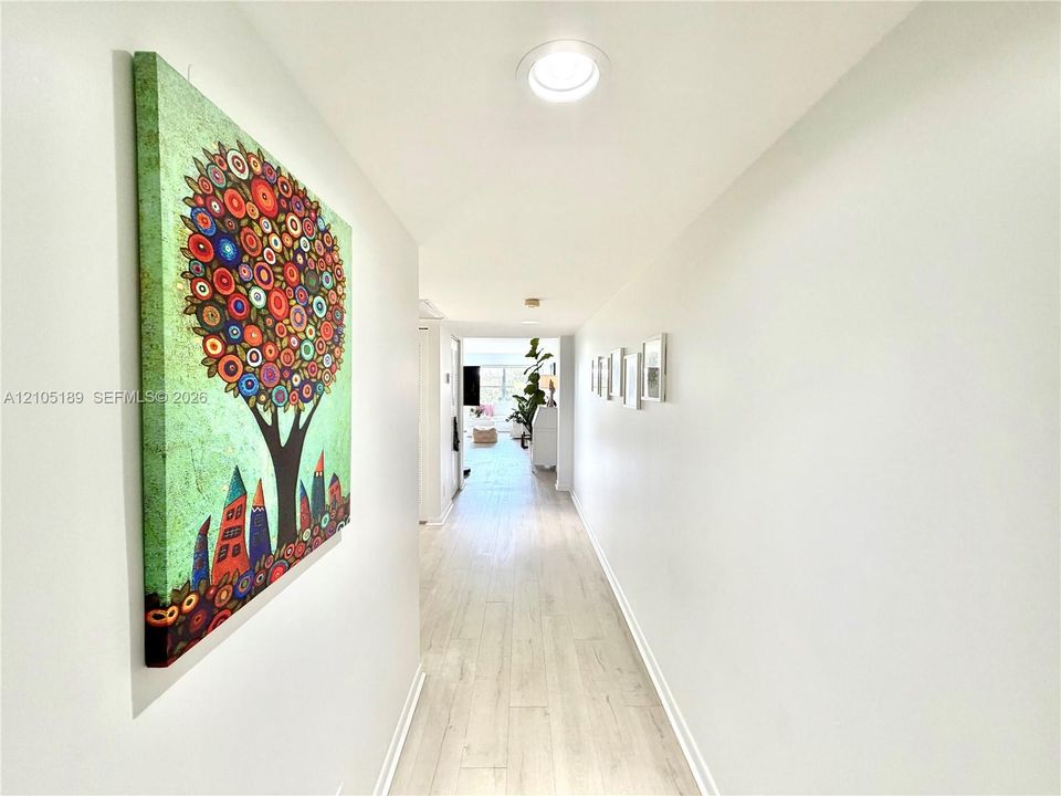 На продажу: $185,000 (1 спален, 1 ванн, 1045 Квадратных фут)
