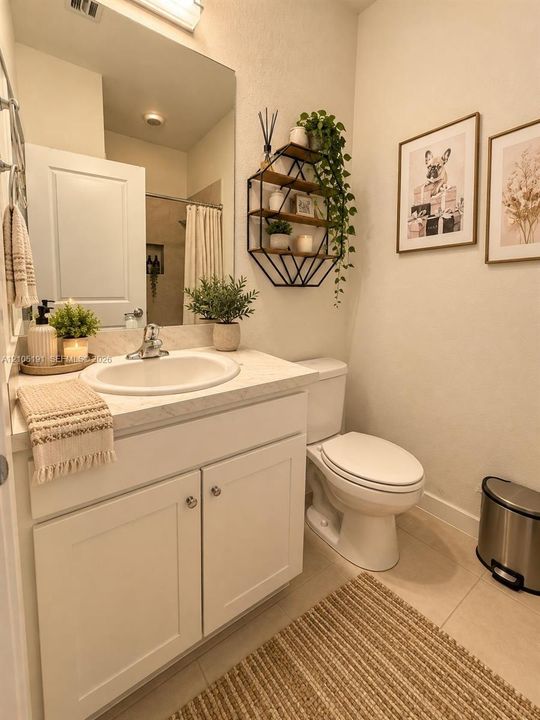 For Sale: $380,000 (3 beds, 3 baths, 1376 Square Feet)