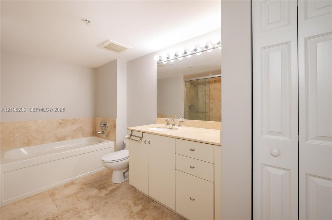 В аренду: $2,700 (1 спален, 1 ванн, 792 Квадратных фут)