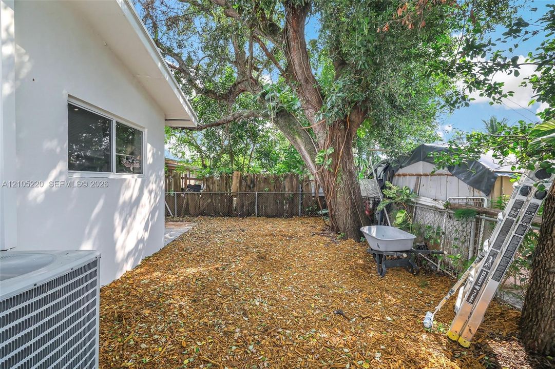 En Venta: $565,000 (3 camas, 2 baños, 1280 Pies cuadrados)
