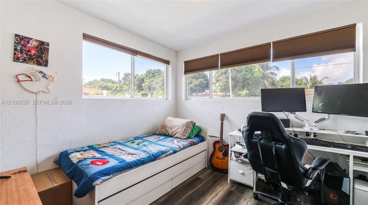 En Venta: $565,000 (3 camas, 2 baños, 1280 Pies cuadrados)